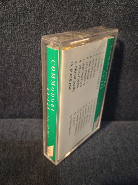 GRUBCIO 114 - składanka gier Commodore 64 GRUBCIO 114 - składanka gier Commodore 64