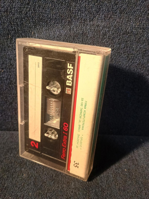 GRUBCIO 35 - składanka gier Commodore 64 GRUBCIO 35 - składanka gier Commodore 64